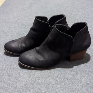 Fergie ankle booties